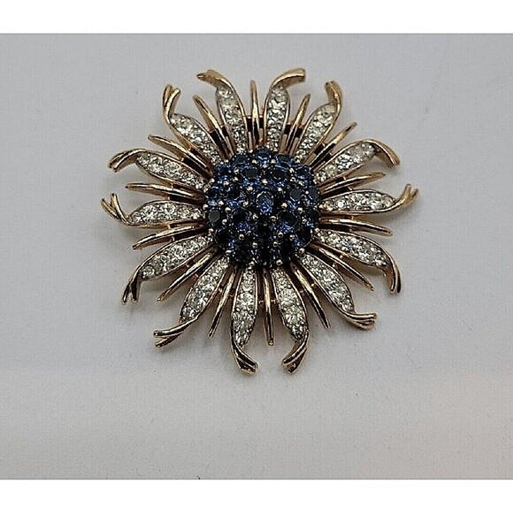 Crown Trifari Alfred Philippe Brooch Invisible Set Blue Sunburst RARE BROOCH - Picture 2 of 16